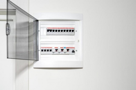 &Eacute;lectricien &agrave; Rousies : comment choisir le bon professionnel ?